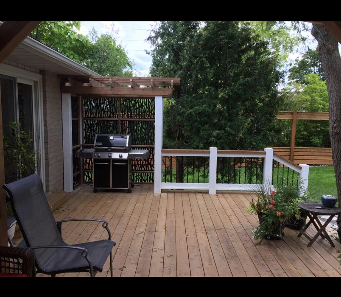 Deck and pergola carpentry built by Castlegar HandyMan